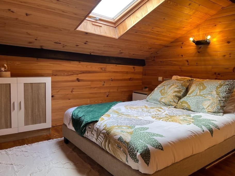 Le Chalet Saint-Pardoux-la-Riviere Luaran gambar