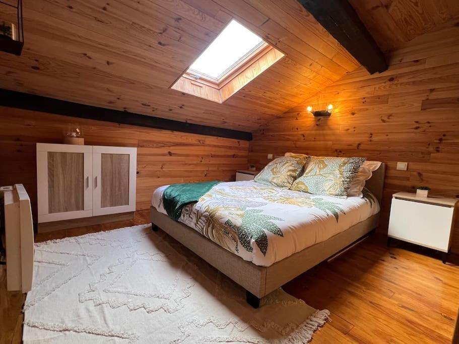 Le Chalet Saint-Pardoux-la-Riviere Luaran gambar
