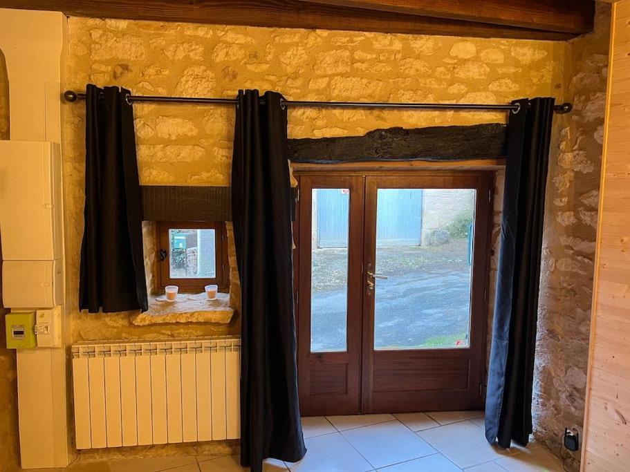 Le Chalet Saint-Pardoux-la-Riviere Luaran gambar