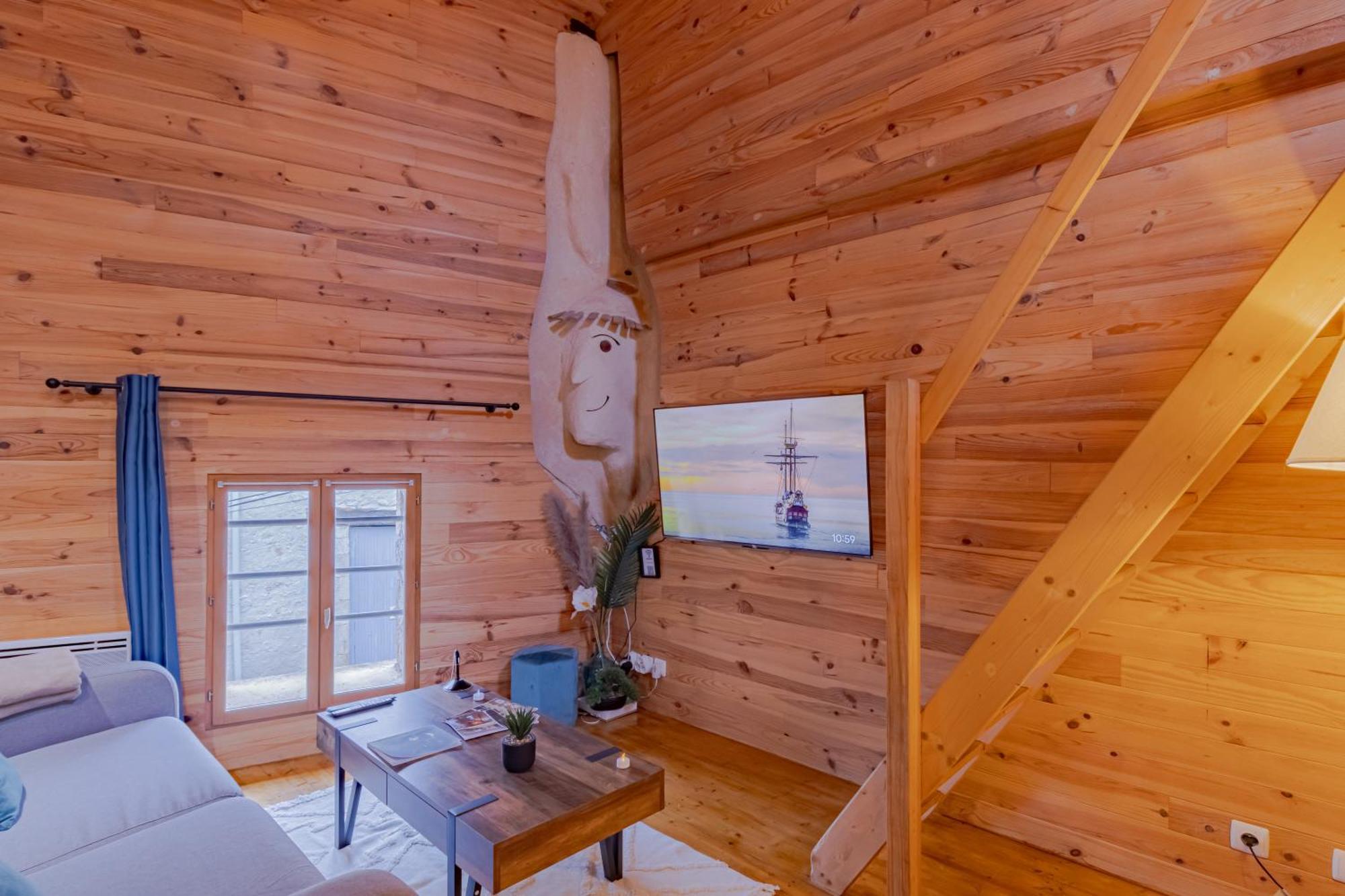 Le Chalet Saint-Pardoux-la-Riviere Luaran gambar