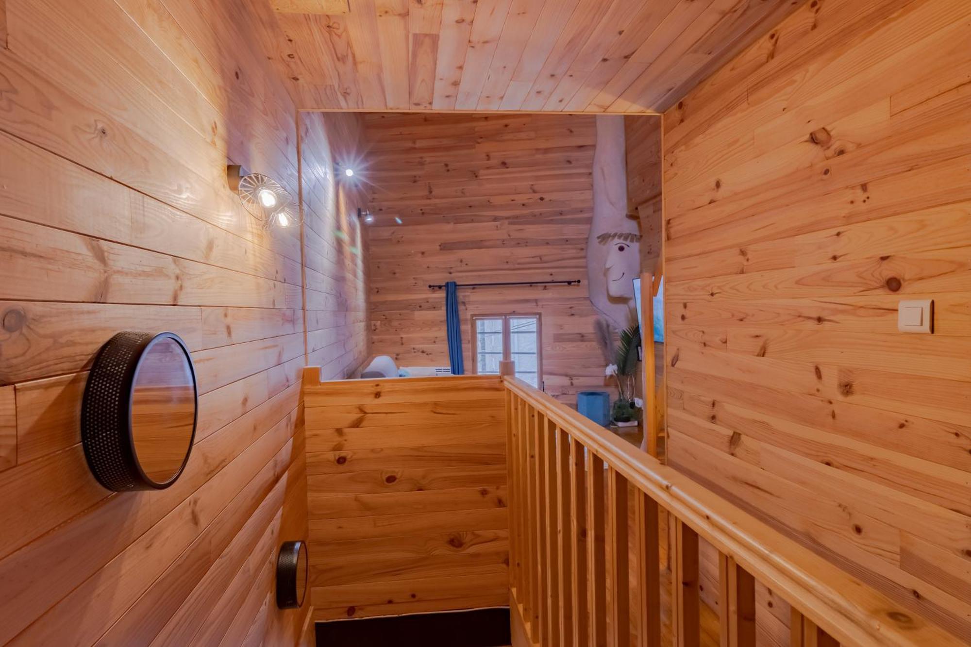 Le Chalet Saint-Pardoux-la-Riviere Luaran gambar