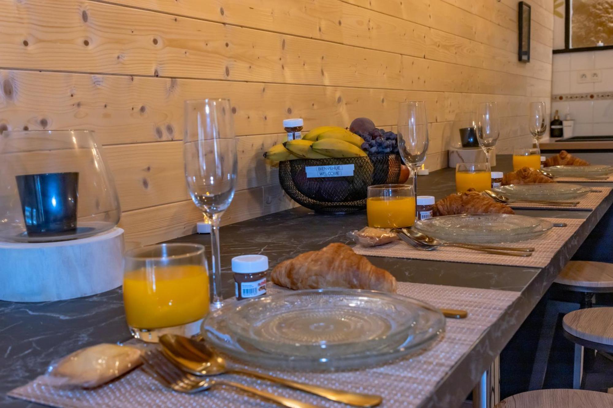 Le Chalet Saint-Pardoux-la-Riviere Luaran gambar