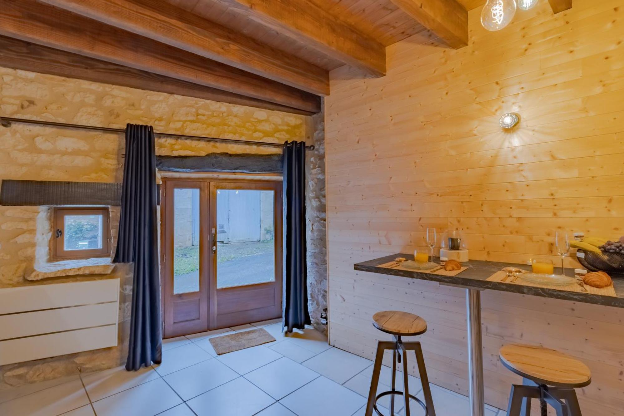 Le Chalet Saint-Pardoux-la-Riviere Luaran gambar