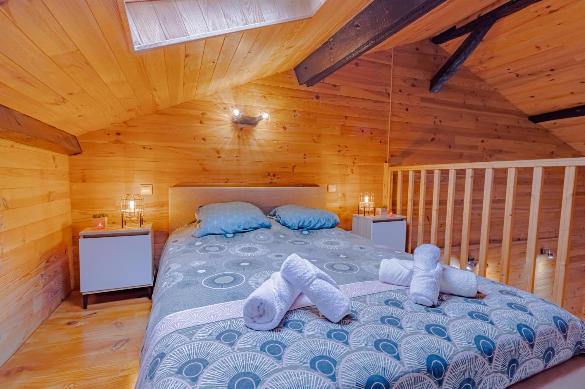 Le Chalet Saint-Pardoux-la-Riviere Luaran gambar